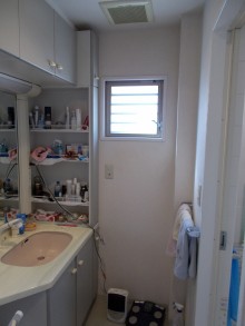 LIXILルミシス 座り使いもできるフルオープンタイプに